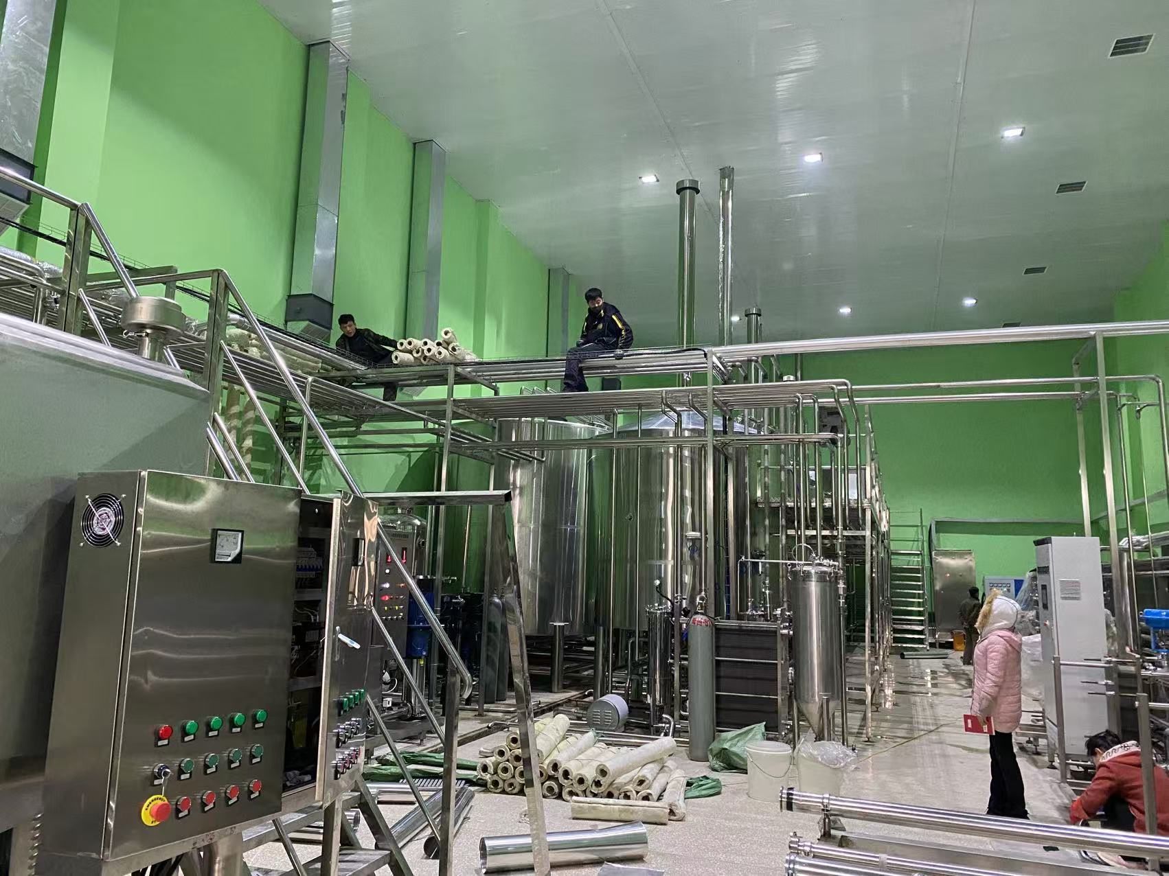 玉门精酿啤酒设备厂—精酿啤酒设备制造：传承工艺与创新科技的交融